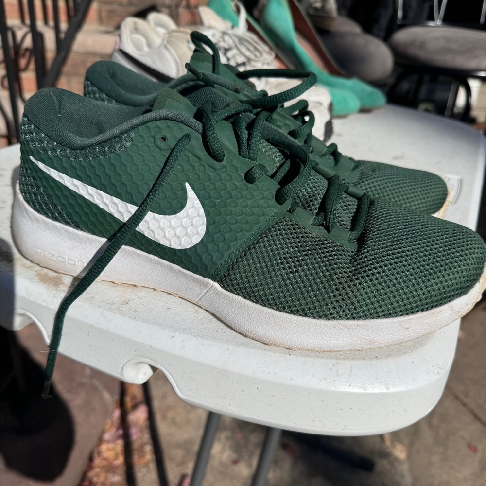 Men’s Nike Sneakers size 9.5